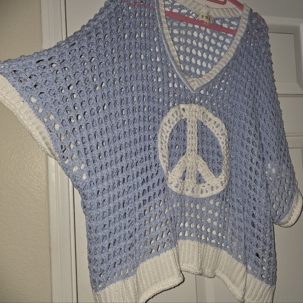 POL Blue And White Crotchet Crop Size L NWOTs - Picture 2 of 4